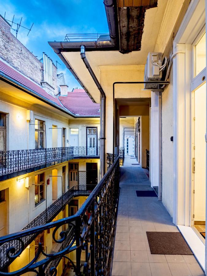 Gogol Studio Apartment بودابست المظهر الخارجي الصورة