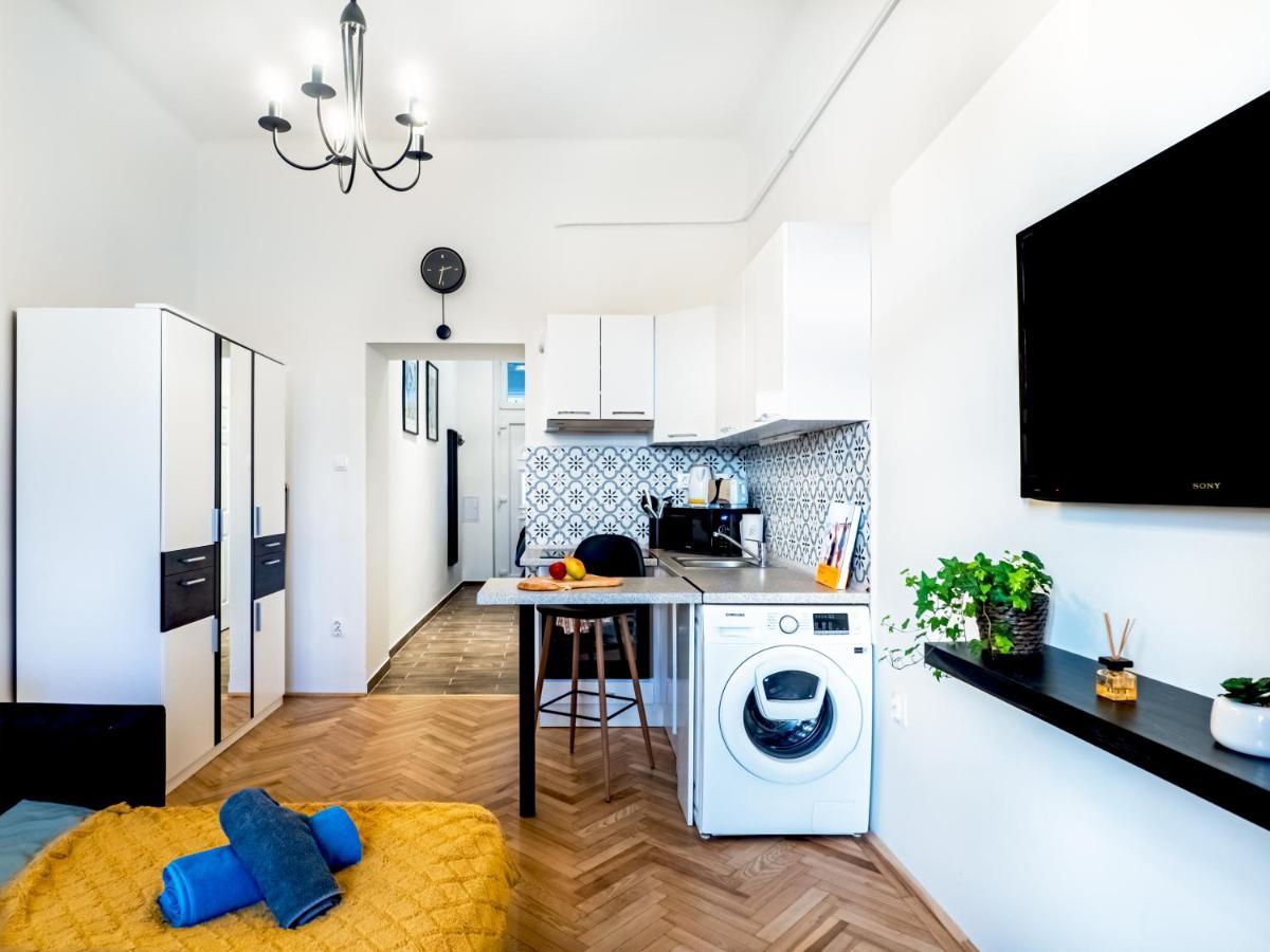 Gogol Studio Apartment بودابست المظهر الخارجي الصورة